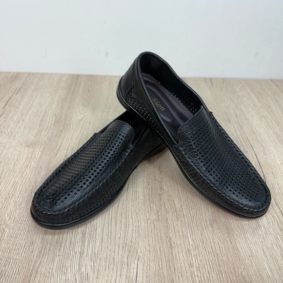 Men\'s Perforated Faux Leather Slip-On Hollow Black Casual Loafers Sz 8 New